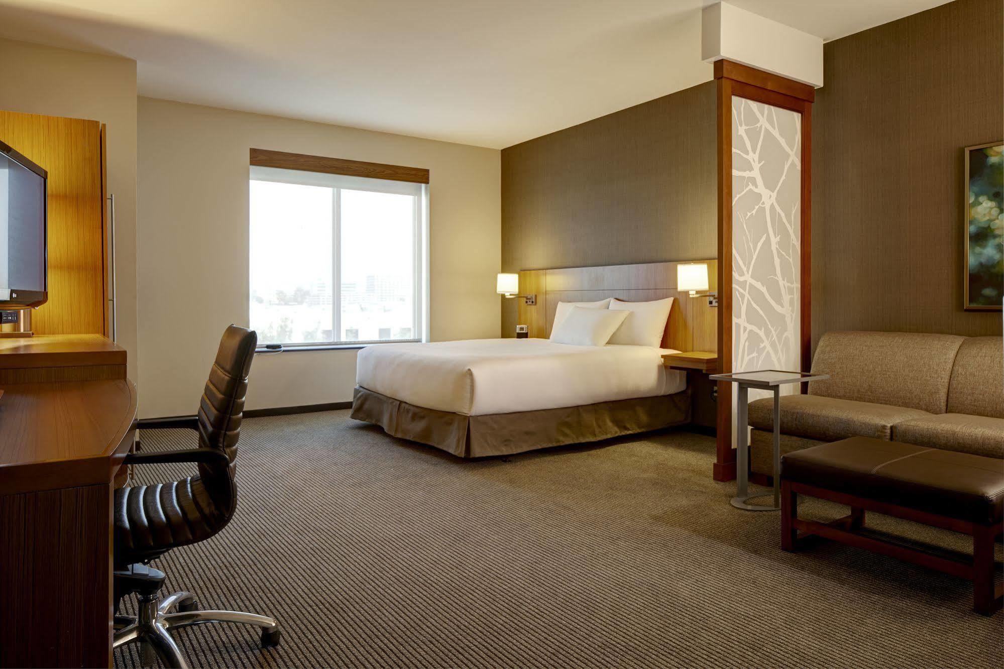 Hyatt Place Knoxville/downtown Hotel 3*